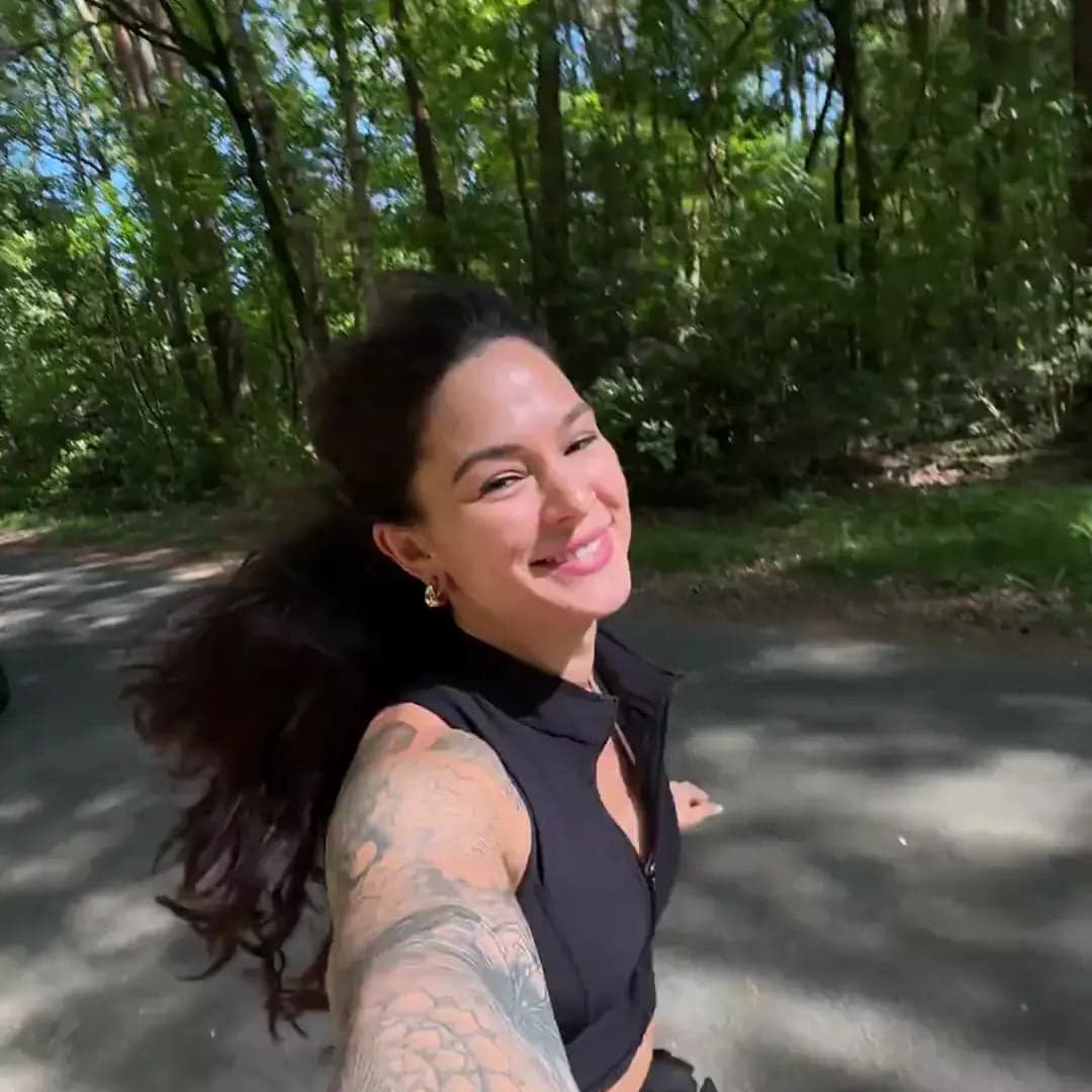 Stephanie die rent